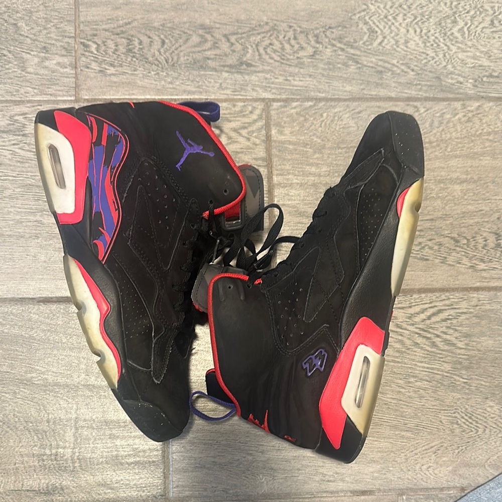 Nike Men's Jordan Retro 4 - Black / Red / Purple